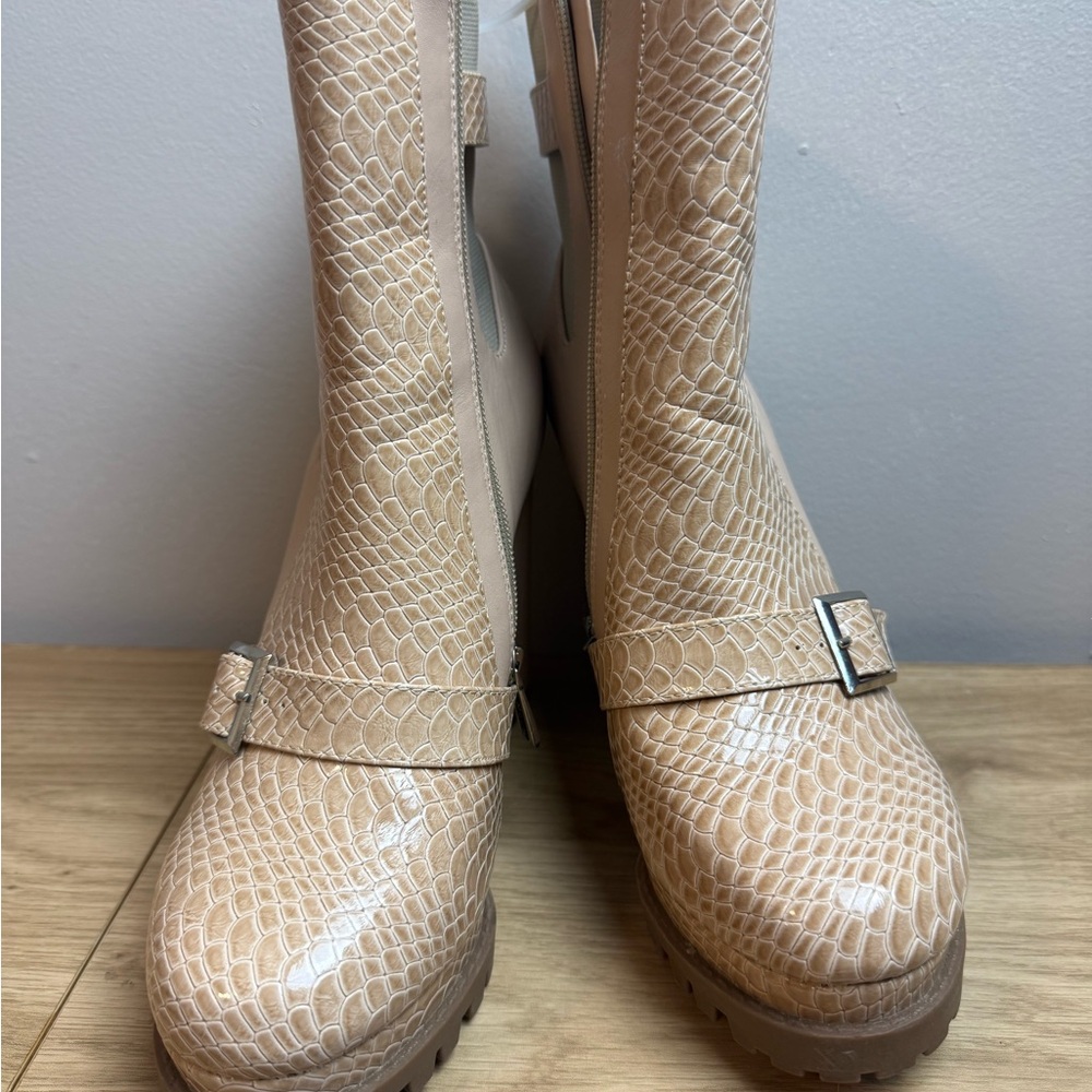 Chic Beige Snakeskin Heeled Boots